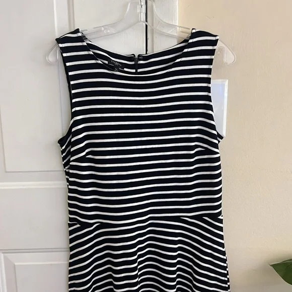 TALBOTS FIT & FLARE KNIT DRESS‎ - STRIPE Sz Lp - Picture 5 of 13
